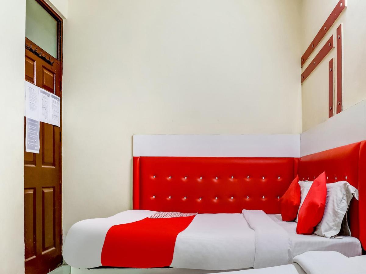 Oyo 75948 Hotel Tushar Continental New Delhi Exteriör bild